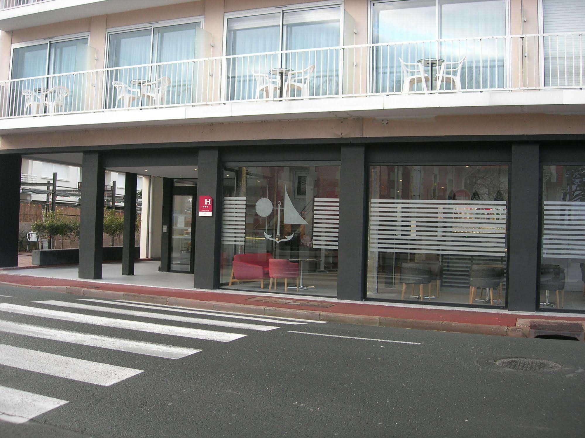 Hotel Le Nautic Arcachon Exterior photo