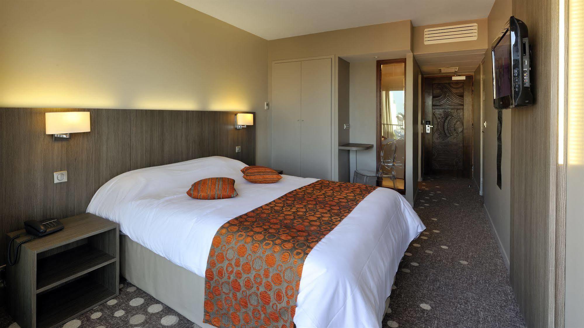 Hotel Le Nautic Arcachon Exterior photo